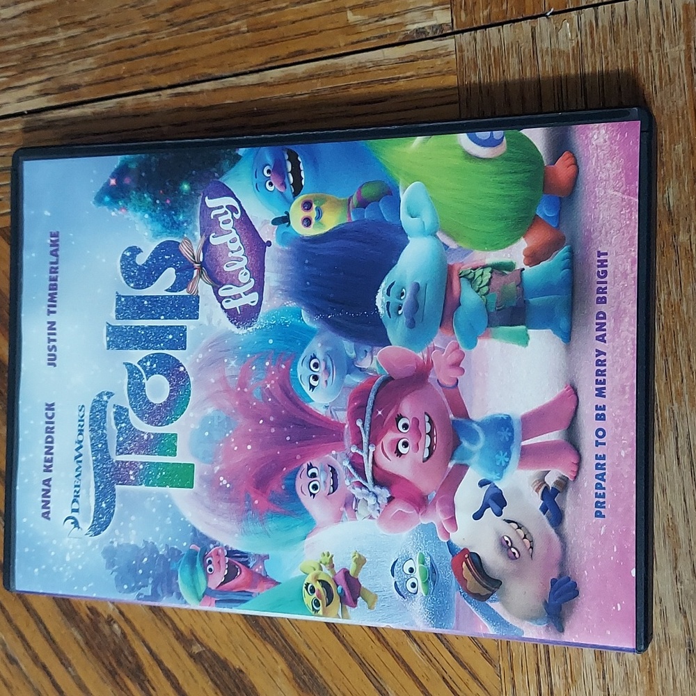 Trolls Holiday DVD